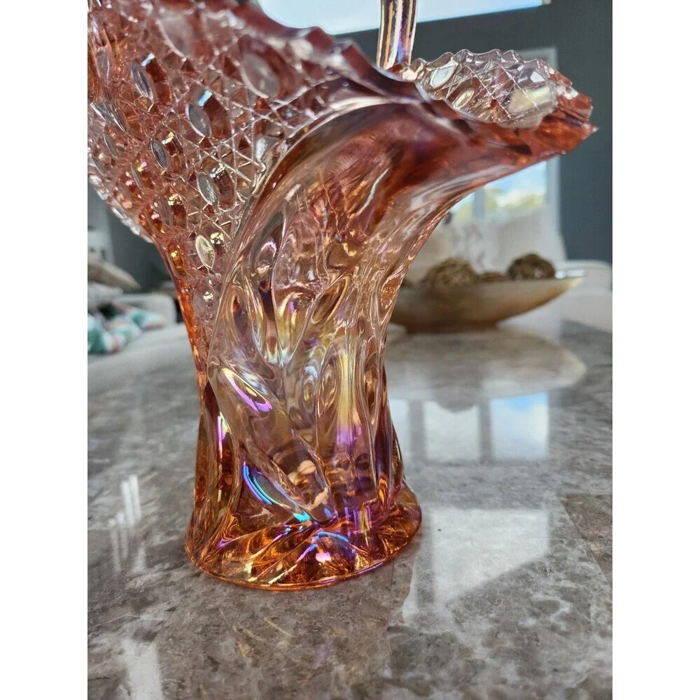 Vintage L.E.Smith Carnival Glass Pink Bride's Basket Vase, 12" - Picture 5 of 7